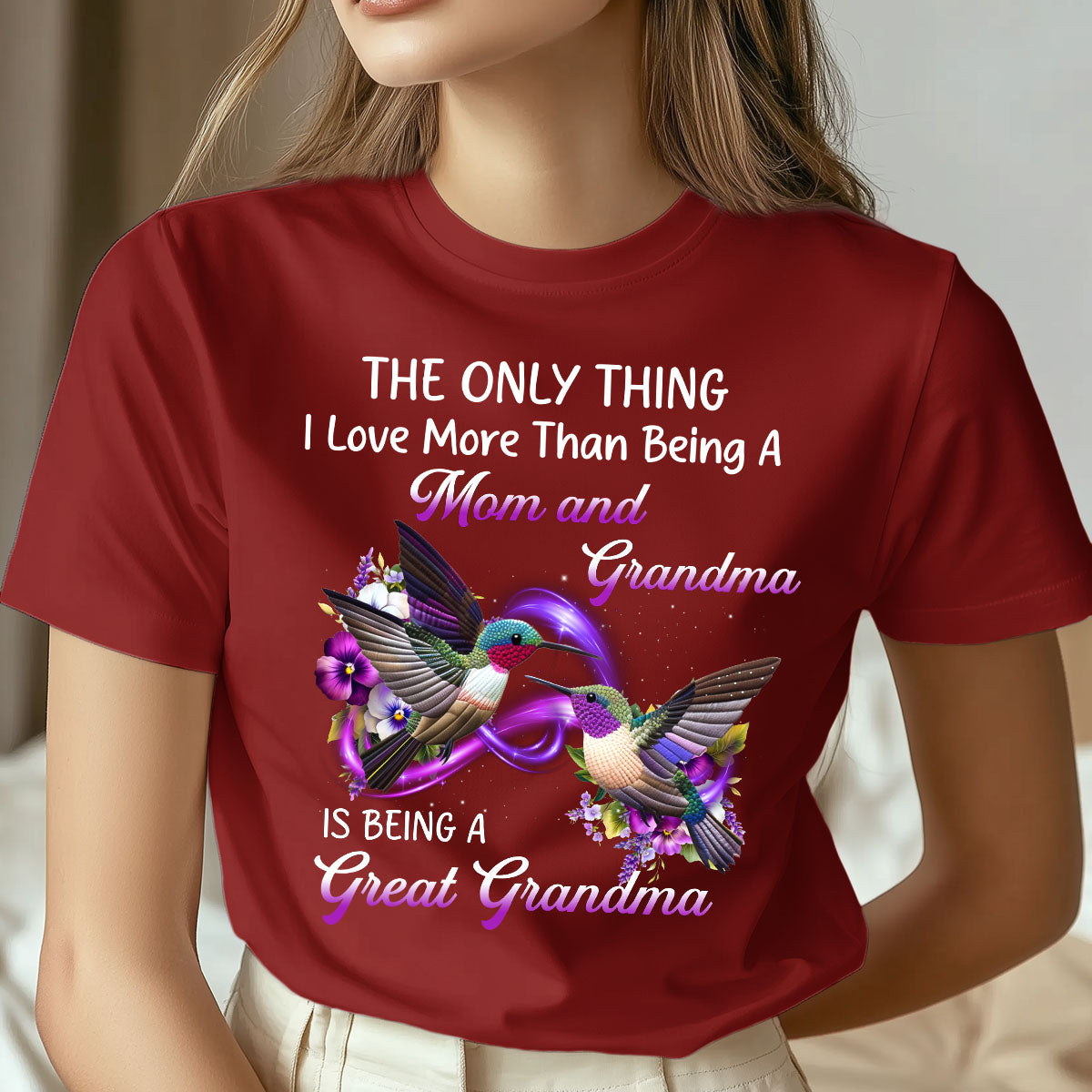 Glintsy Grace – Colorful Hummingbird Love for Great Grandma T-Shirt